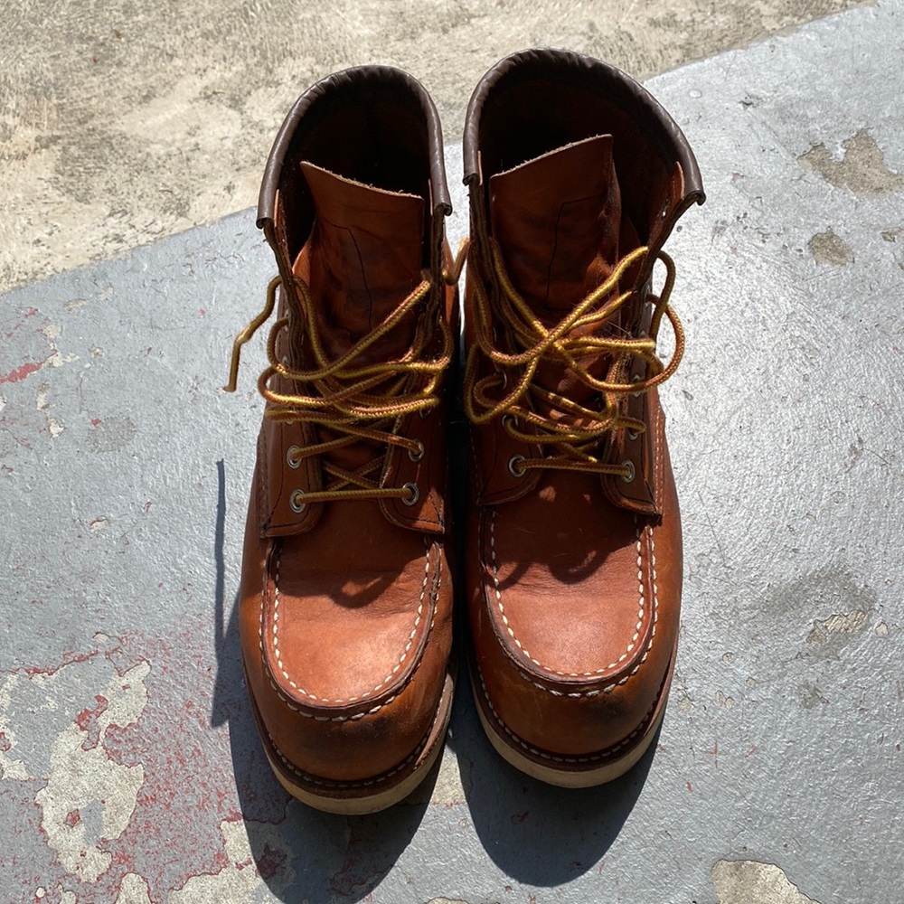 Red wing heritage boot size 8 moc toe